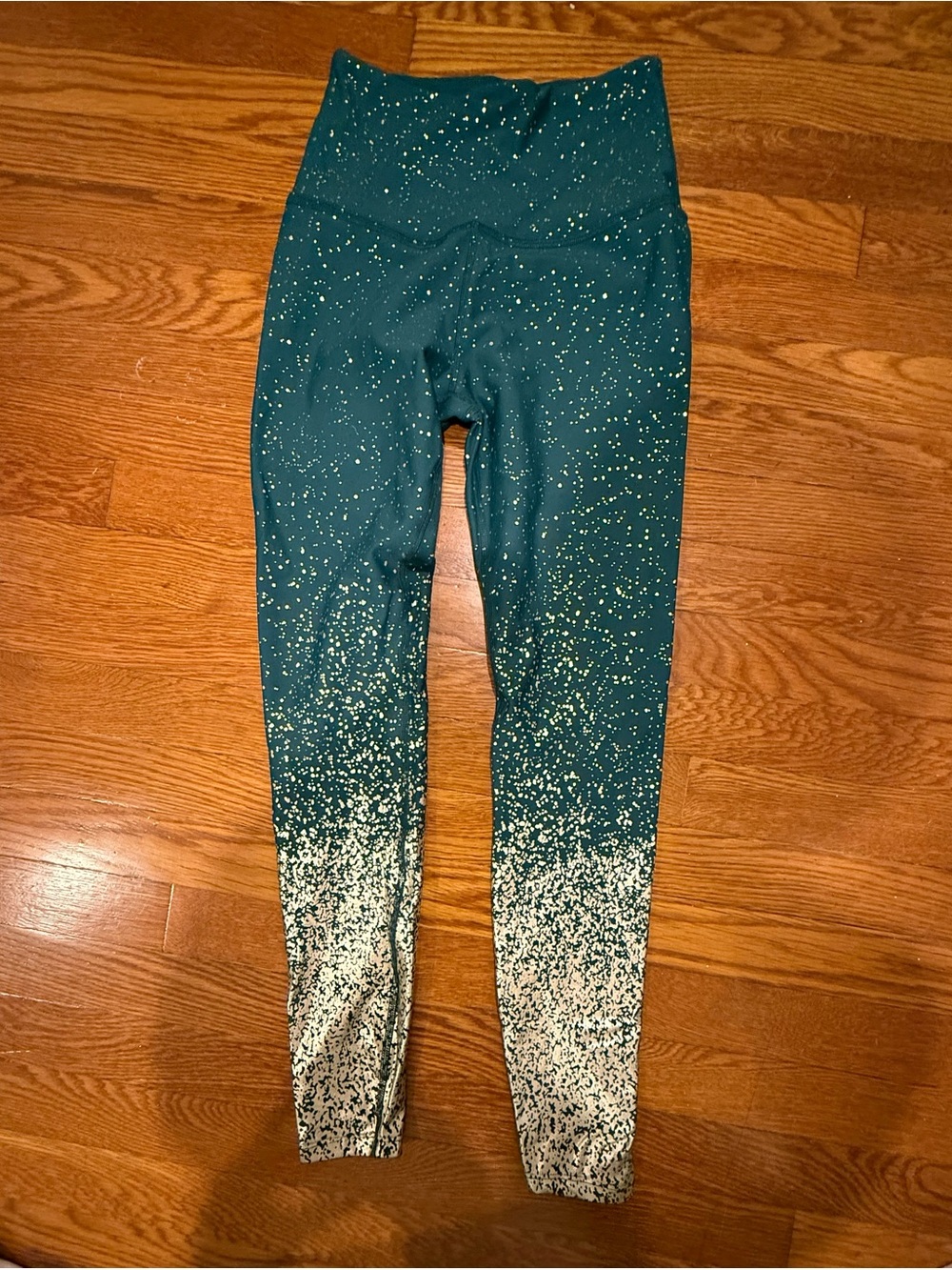 NWOT Beyond Yoga Alloy Ombré High Waisted Midi Leggings